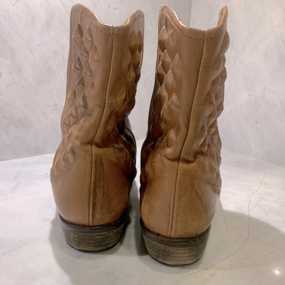 Zara leather tan western ankle boot with covered distressed studs size 40 - Picture 4 of 9